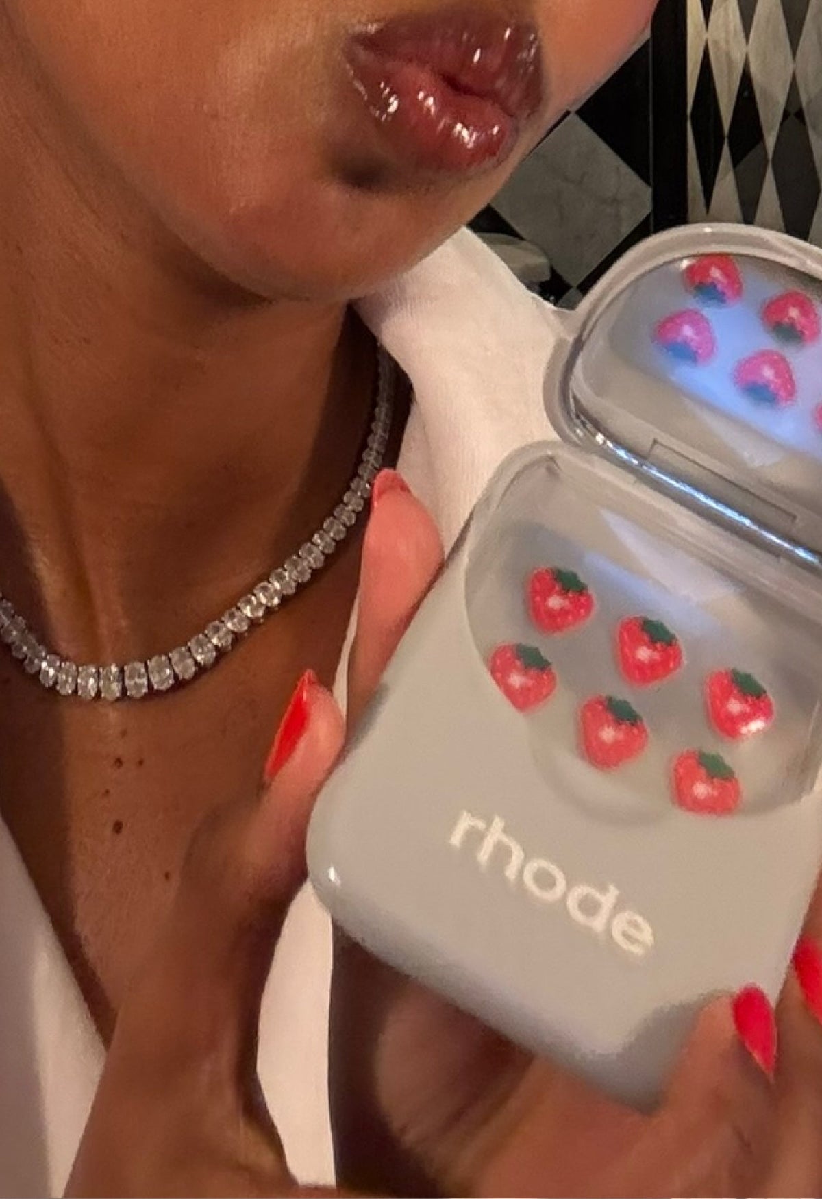 Rhode Spot Case